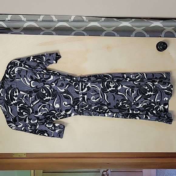 Shirt dress - Picture 3 of 3